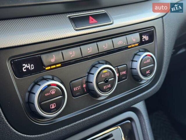 Синий Фольксваген Шаран, объемом двигателя 2 л и пробегом 270 тыс. км за 15900 $, фото 48 на Automoto.ua