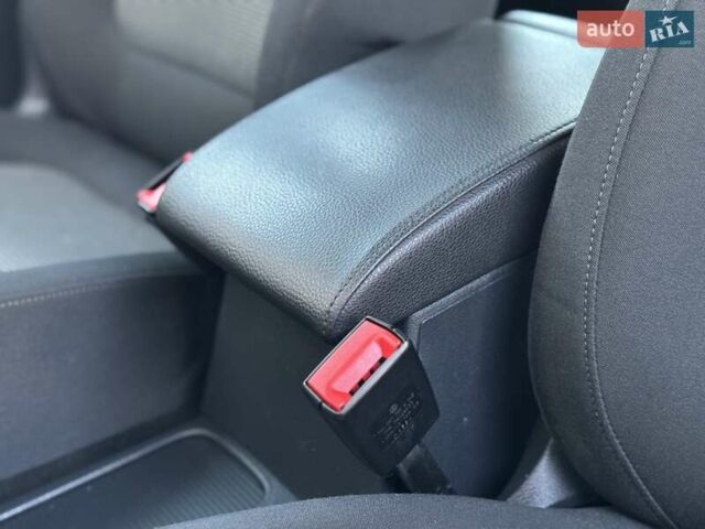 Синий Фольксваген Шаран, объемом двигателя 2 л и пробегом 270 тыс. км за 15900 $, фото 65 на Automoto.ua