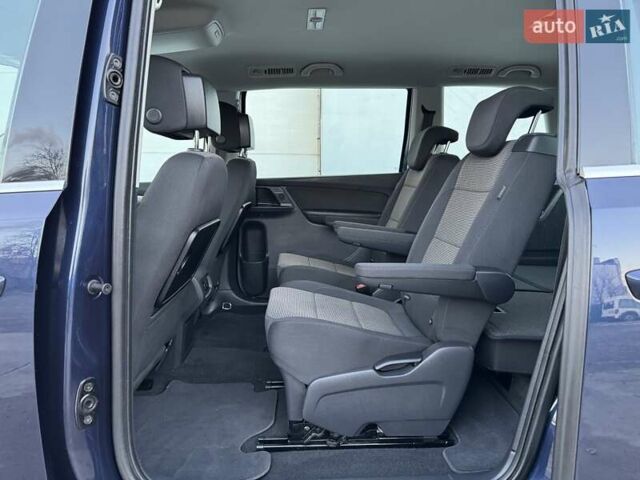 Синий Фольксваген Шаран, объемом двигателя 2 л и пробегом 270 тыс. км за 15900 $, фото 88 на Automoto.ua