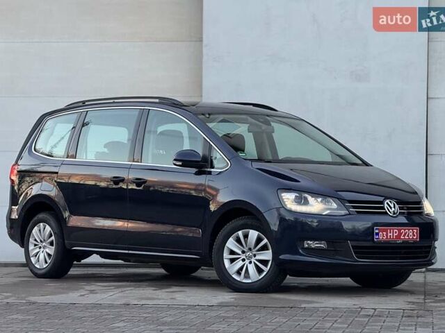 Синий Фольксваген Шаран, объемом двигателя 2 л и пробегом 270 тыс. км за 15900 $, фото 1 на Automoto.ua