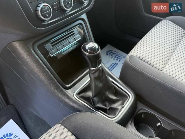 Синий Фольксваген Шаран, объемом двигателя 1.39 л и пробегом 137 тыс. км за 13900 $, фото 12 на Automoto.ua