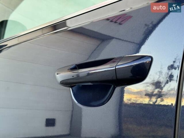 Синий Фольксваген Шаран, объемом двигателя 2 л и пробегом 270 тыс. км за 15900 $, фото 76 на Automoto.ua