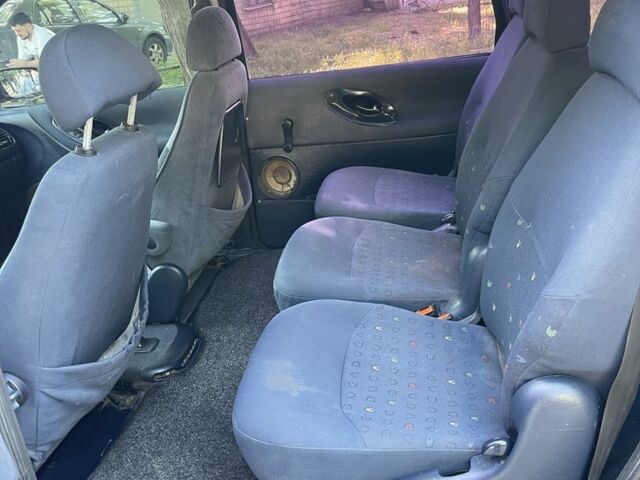 Синій Фольксваген Шаран, об'ємом двигуна 1.9 л та пробігом 350 тис. км за 2350 $, фото 8 на Automoto.ua