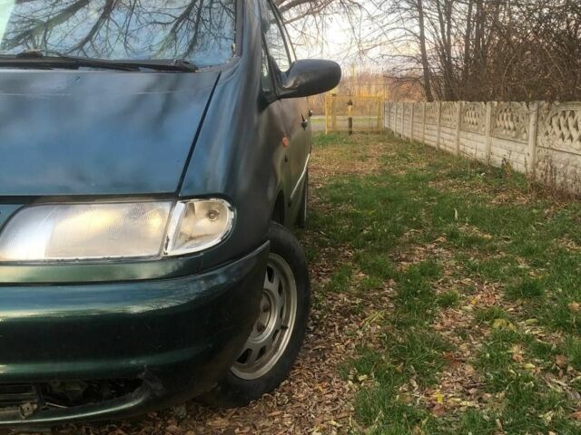 Зеленый Фольксваген Шаран, объемом двигателя 1.9 л и пробегом 450 тыс. км за 1500 $, фото 4 на Automoto.ua