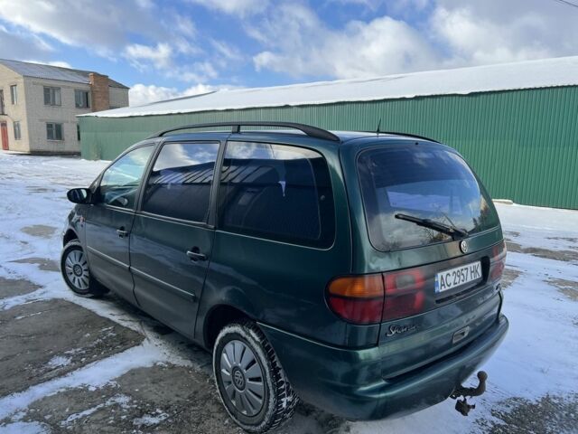 Зелений Фольксваген Шаран, об'ємом двигуна 1.9 л та пробігом 450 тис. км за 2700 $, фото 3 на Automoto.ua