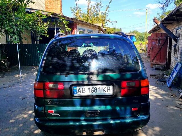 Зеленый Фольксваген Шаран, объемом двигателя 1.9 л и пробегом 599 тыс. км за 2000 $, фото 4 на Automoto.ua