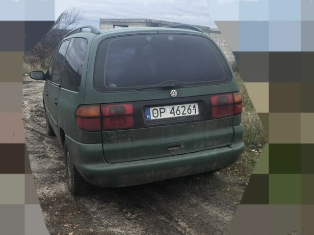 Зеленый Фольксваген Шаран, объемом двигателя 0 л и пробегом 398 тыс. км за 1548 $, фото 2 на Automoto.ua