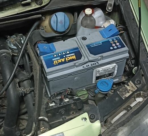 Зеленый Фольксваген Шаран, объемом двигателя 1.9 л и пробегом 362 тыс. км за 4253 $, фото 19 на Automoto.ua