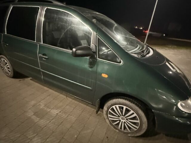 Зелений Фольксваген Шаран, об'ємом двигуна 1.8 л та пробігом 294 тис. км за 3800 $, фото 7 на Automoto.ua