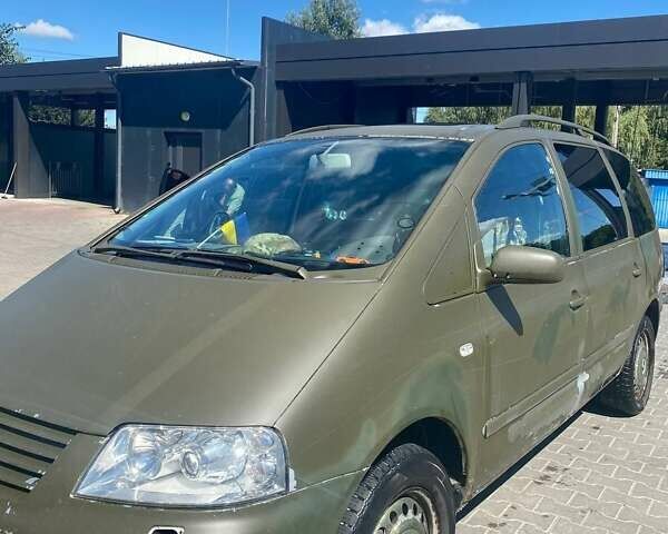 Фольксваген Шаран 2001 в Житомире на Automoto.ua Зеленый Фольксваген Шаран, объемом двигателя 1.9 л и пробегом 430 тыс. км за 2300 $, фото 5 на Automoto.ua
