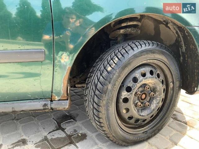 Зелений Фольксваген Шаран, об'ємом двигуна 1.9 л та пробігом 320 тис. км за 3000 $, фото 3 на Automoto.ua