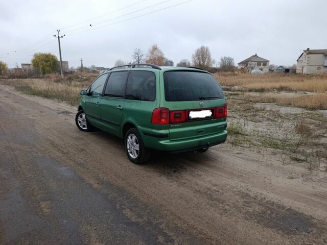 Зелений Фольксваген Шаран, об'ємом двигуна 1.9 л та пробігом 312 тис. км за 2500 $, фото 3 на Automoto.ua