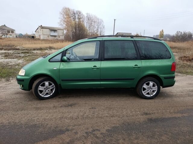 Зелений Фольксваген Шаран, об'ємом двигуна 1.9 л та пробігом 312 тис. км за 2500 $, фото 5 на Automoto.ua