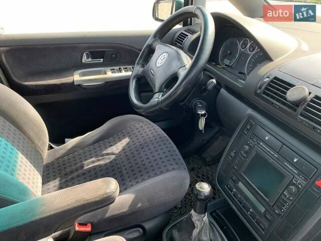 Зелений Фольксваген Шаран, об'ємом двигуна 1.9 л та пробігом 320 тис. км за 3000 $, фото 8 на Automoto.ua