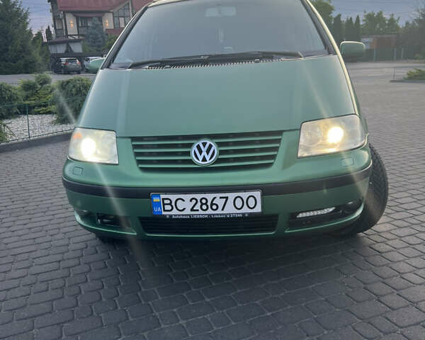 Зеленый Фольксваген Шаран, объемом двигателя 1.8 л и пробегом 316 тыс. км за 4350 $, фото 23 на Automoto.ua