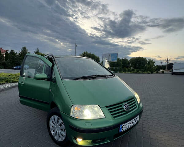 Зеленый Фольксваген Шаран, объемом двигателя 1.8 л и пробегом 316 тыс. км за 4350 $, фото 50 на Automoto.ua