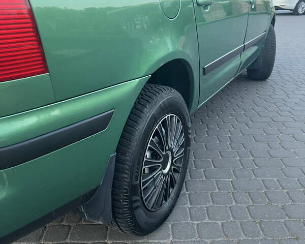 Зеленый Фольксваген Шаран, объемом двигателя 1.8 л и пробегом 316 тыс. км за 4350 $, фото 37 на Automoto.ua