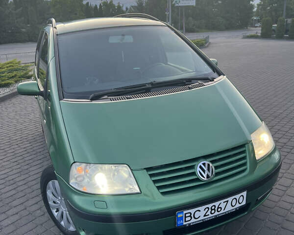 Зеленый Фольксваген Шаран, объемом двигателя 1.8 л и пробегом 316 тыс. км за 4350 $, фото 25 на Automoto.ua