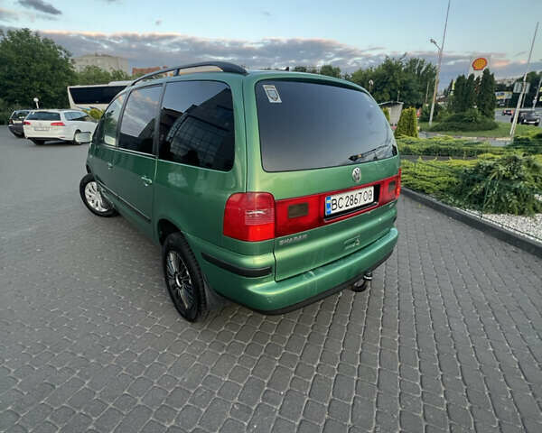 Зеленый Фольксваген Шаран, объемом двигателя 1.8 л и пробегом 316 тыс. км за 4350 $, фото 11 на Automoto.ua