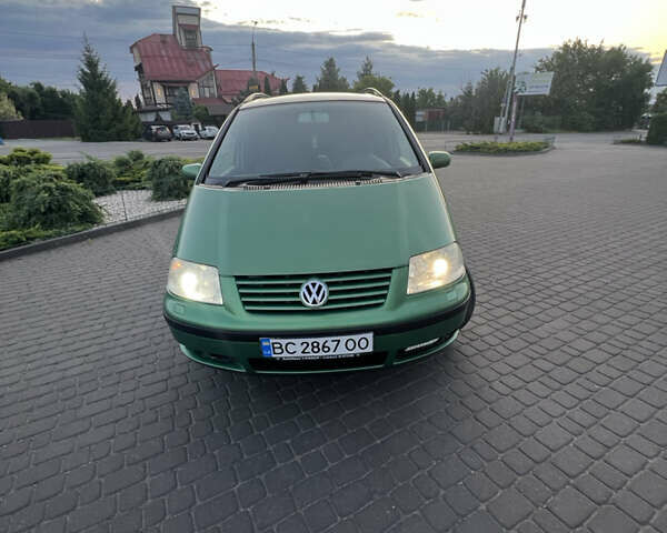 Зеленый Фольксваген Шаран, объемом двигателя 1.8 л и пробегом 316 тыс. км за 4350 $, фото 18 на Automoto.ua