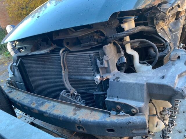 Фольксваген Шаран 2006 в Виннице на Automoto.ua Зеленый Фольксваген Шаран, объемом двигателя 1.9 л и пробегом 300 тыс. км за 1500 $, фото 1 на Automoto.ua