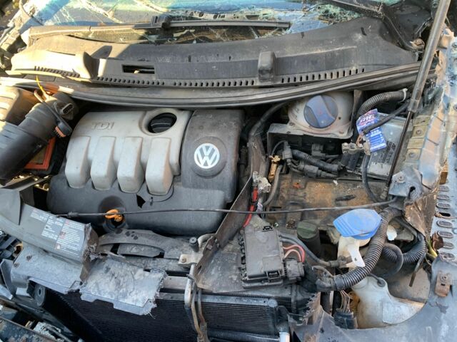 Фольксваген Шаран 2006 в Виннице на Automoto.ua Зеленый Фольксваген Шаран, объемом двигателя 1.9 л и пробегом 300 тыс. км за 1500 $, фото 2 на Automoto.ua