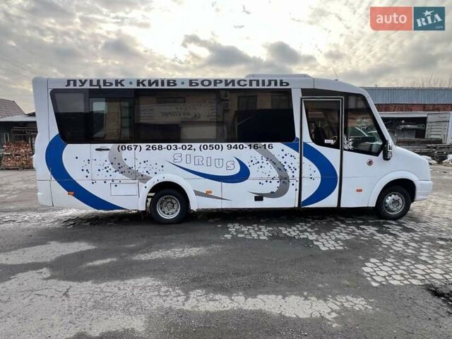 Белый Фольксваген Сириус, объемом двигателя 2.46 л и пробегом 500 тыс. км за 21000 $, фото 2 на Automoto.ua