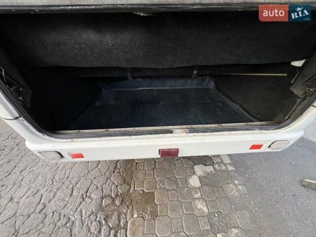 Белый Фольксваген Сириус, объемом двигателя 2.46 л и пробегом 500 тыс. км за 21000 $, фото 11 на Automoto.ua