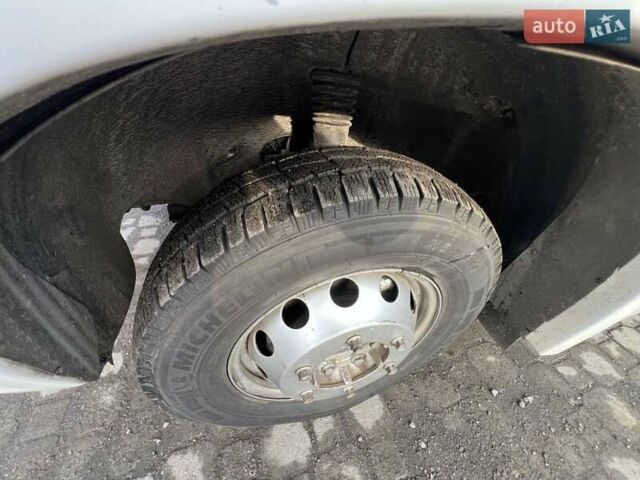 Белый Фольксваген Сириус, объемом двигателя 2.46 л и пробегом 500 тыс. км за 21000 $, фото 9 на Automoto.ua