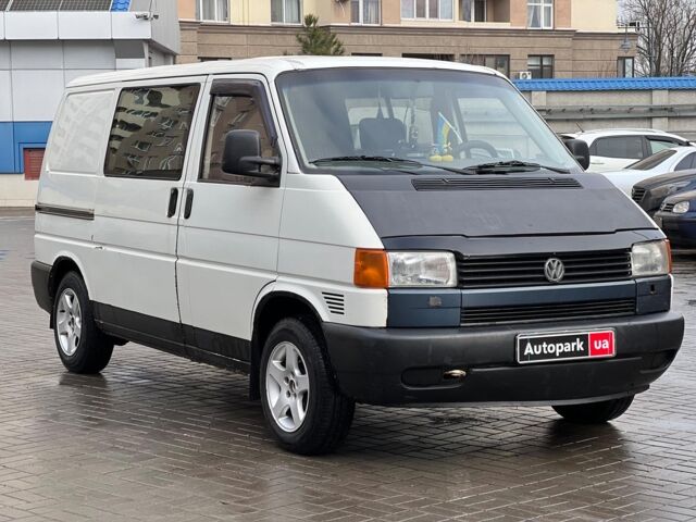 Білий Фольксваген T4 (Transporter) пасс., об'ємом двигуна 1.9 л та пробігом 353 тис. км за 5490 $, фото 2 на Automoto.ua