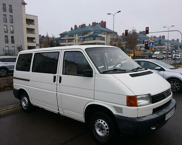 Білий Фольксваген T4 (Transporter) пасс., об'ємом двигуна 2.5 л та пробігом 397 тис. км за 5500 $, фото 43 на Automoto.ua