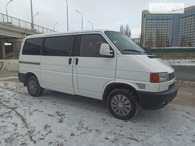 Білий Фольксваген T4 (Transporter) пасс., об'ємом двигуна 2.5 л та пробігом 555 тис. км за 5500 $, фото 7 на Automoto.ua