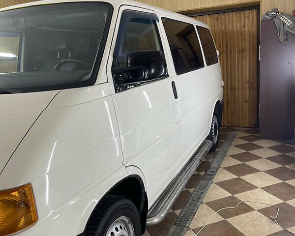 Фольксваген T4 (Transporter) пасс., об'ємом двигуна 2.5 л та пробігом 480 тис. км за 7700 $, фото 1 на Automoto.ua