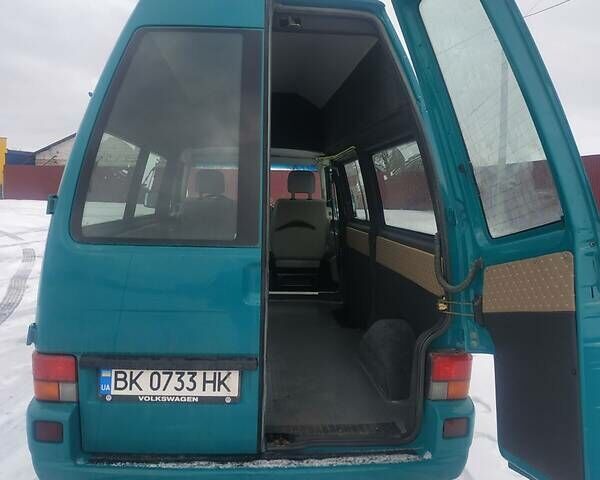 Фольксваген T4 (Transporter) пасс., об'ємом двигуна 2.5 л та пробігом 333 тис. км за 8700 $, фото 13 на Automoto.ua