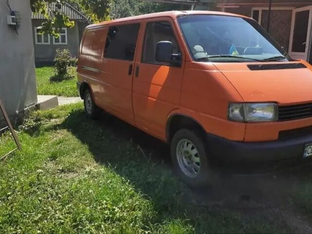 Помаранчевий Фольксваген T4 (Transporter) пасс., об'ємом двигуна 2.4 л та пробігом 370 тис. км за 3300 $, фото 5 на Automoto.ua