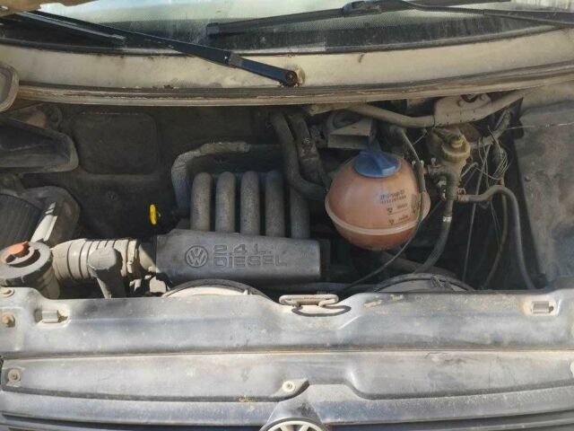 Фольксваген Т4, объемом двигателя 0 л и пробегом 0 тыс. км за 3500 $, фото 9 на Automoto.ua