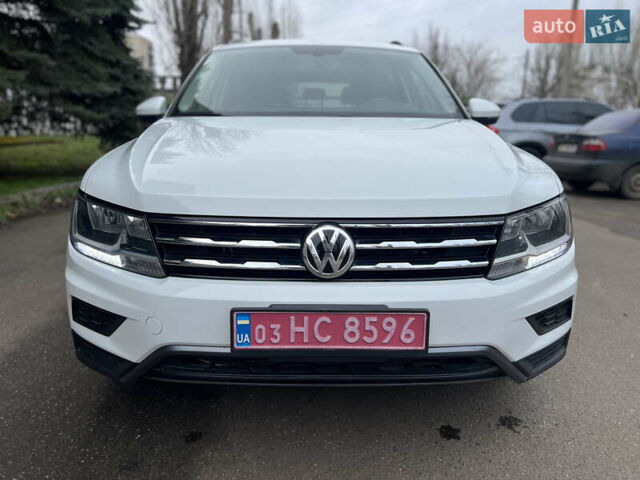 Білий Фольксваген Tiguan Allspace, об'ємом двигуна 1.98 л та пробігом 190 тис. км за 17500 $, фото 7 на Automoto.ua