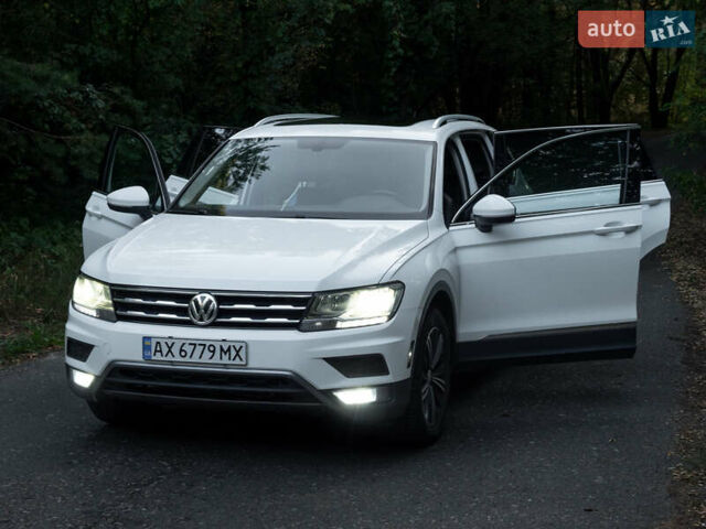 Белый Фольксваген Tiguan Allspace, объемом двигателя 1.98 л и пробегом 132 тыс. км за 22500 $, фото 19 на Automoto.ua