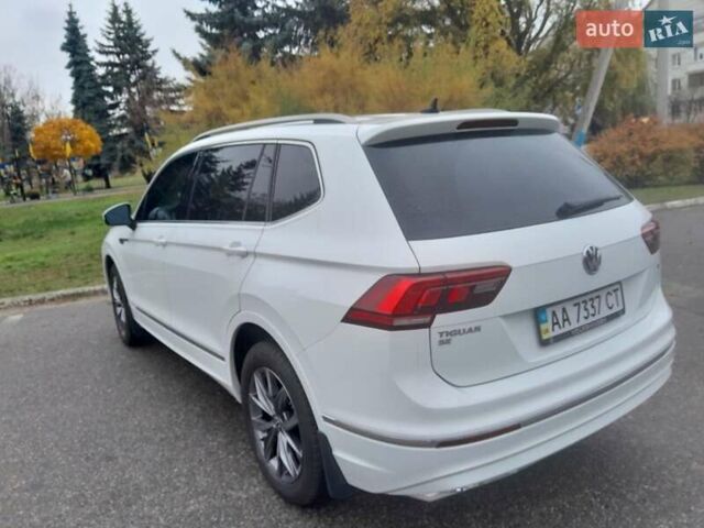 Білий Фольксваген Tiguan Allspace, об'ємом двигуна 2 л та пробігом 161 тис. км за 18200 $, фото 7 на Automoto.ua