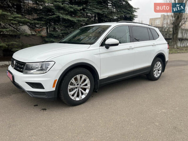 Білий Фольксваген Tiguan Allspace, об'ємом двигуна 1.98 л та пробігом 190 тис. км за 17500 $, фото 1 на Automoto.ua