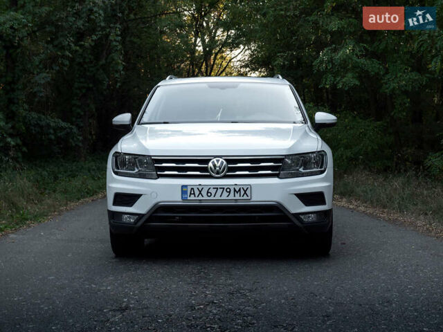 Белый Фольксваген Tiguan Allspace, объемом двигателя 1.98 л и пробегом 132 тыс. км за 22500 $, фото 8 на Automoto.ua