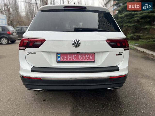 Білий Фольксваген Tiguan Allspace, об'ємом двигуна 1.98 л та пробігом 190 тис. км за 17500 $, фото 3 на Automoto.ua