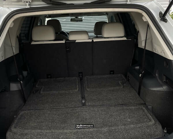 Фольксваген Tiguan Allspace 2018 в Виннице на Automoto.ua Белый Фольксваген Tiguan Allspace, объемом двигателя 2 л и пробегом 197 тыс. км за 18200 $, фото 46 на Automoto.ua