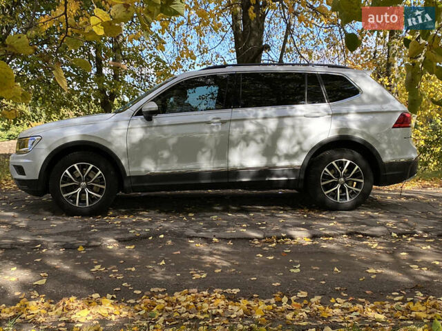Фольксваген Tiguan Allspace 2018 в Виннице на Automoto.ua Белый Фольксваген Tiguan Allspace, объемом двигателя 2 л и пробегом 197 тыс. км за 18200 $, фото 4 на Automoto.ua