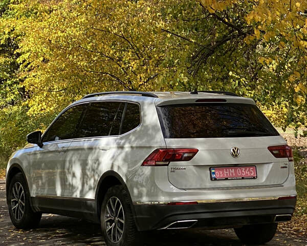 Фольксваген Tiguan Allspace 2018 в Виннице на Automoto.ua Белый Фольксваген Tiguan Allspace, объемом двигателя 2 л и пробегом 197 тыс. км за 18200 $, фото 6 на Automoto.ua