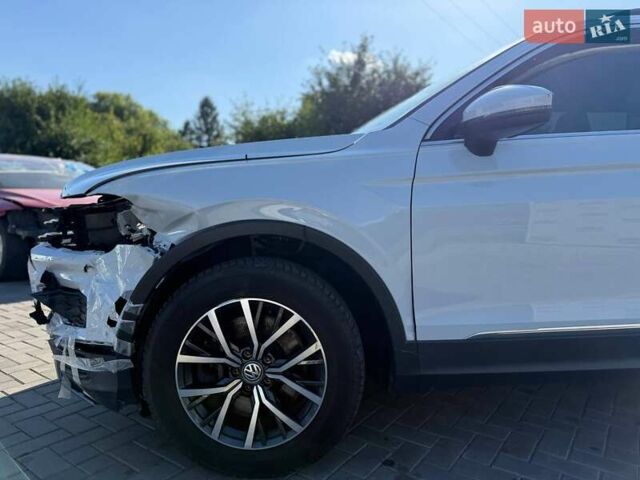 Белый Фольксваген Tiguan Allspace, объемом двигателя 2 л и пробегом 180 тыс. км за 12600 $, фото 4 на Automoto.ua