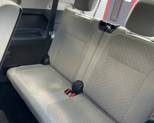 Белый Фольксваген Tiguan Allspace, объемом двигателя 1.98 л и пробегом 197 тыс. км за 16000 $, фото 28 на Automoto.ua