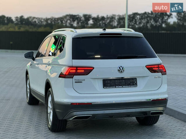 Білий Фольксваген Tiguan Allspace, об'ємом двигуна 2 л та пробігом 193 тис. км за 26499 $, фото 11 на Automoto.ua