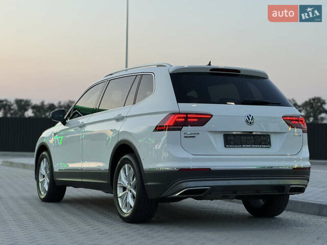 Білий Фольксваген Tiguan Allspace, об'ємом двигуна 2 л та пробігом 193 тис. км за 26499 $, фото 9 на Automoto.ua