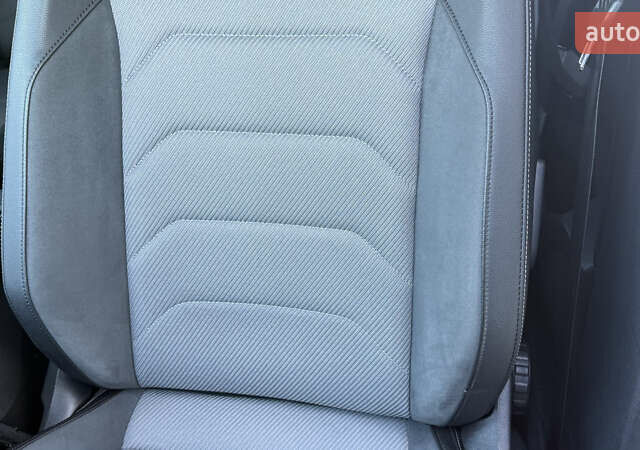 Белый Фольксваген Tiguan Allspace, объемом двигателя 2 л и пробегом 228 тыс. км за 29450 $, фото 48 на Automoto.ua